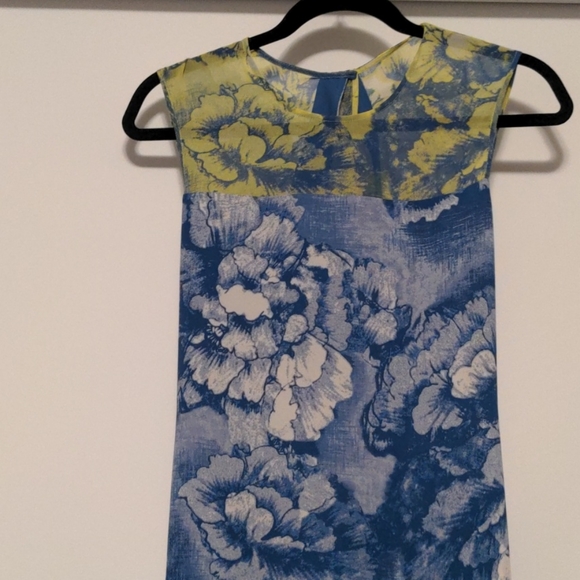 NWT BCBG Backless Gown in XXS - Picture 5 of 12